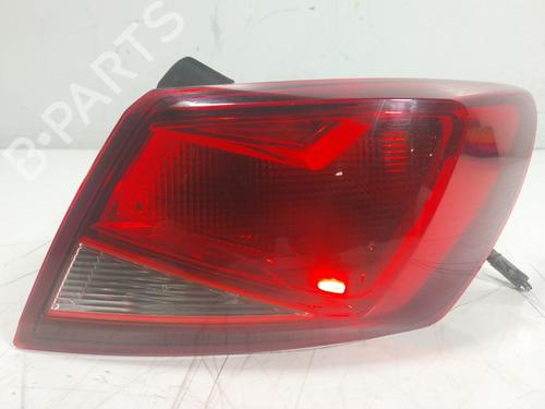 Højre baglygte SEAT LEON (5F1) 1.6 TDI (110 hp) 16946010