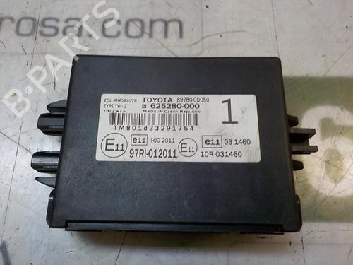 Electronic module TOYOTA YARIS (_P13_) [2010-2024]  3861099