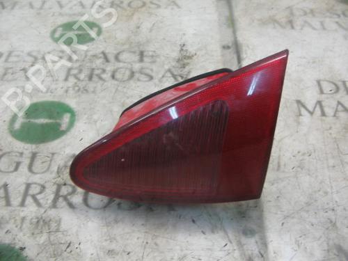 Used Right tailgate light Right tailgate light ALFA ROMEO 147 (937_) 1.9 JTD (937.AXD1A, 937.BXD1A, 937.AXV1A, 937.BXB1A,... (115 hp) 3785207 3785207