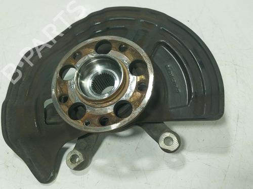 Used Left front steering knuckle Left front steering knuckle MERCEDES-BENZ GLA-CLASS (X156) GLA 200 CDI / d (156.908) (136 hp) 39250963 39250963