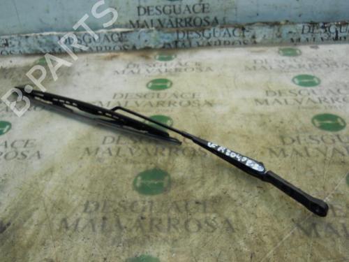 Used Front windshield wiper arm Front windshield wiper arm 3790973 3790973