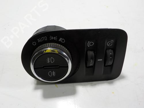 Used Headlight switch Headlight switch OPEL CORSA E (X15) 1.4 (08, 68) (90 hp) 11252098 11252098