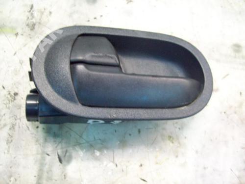 Used Front left interior door handle Front left interior door handle MITSUBISHI COLT VI (Z3_A, Z2_A) 1.1 (Z31A, Z32A) (75 hp) 3736936 3736936