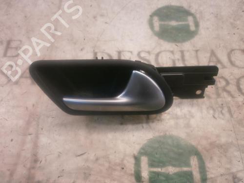 Used Front right interior door handle VW GOLF V (1K1) [2003-2010]  3802899