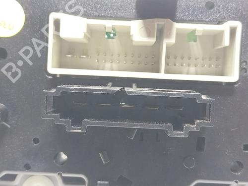 Climate control AUDI Q3 (8UB, 8UG) | BP29580825I5 - Image 4