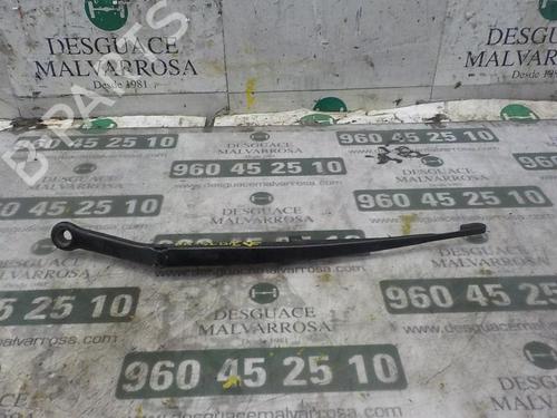 Used Front windshield wiper arm BMW 3 Compact (E46) 316 ti (115 hp) 3862673