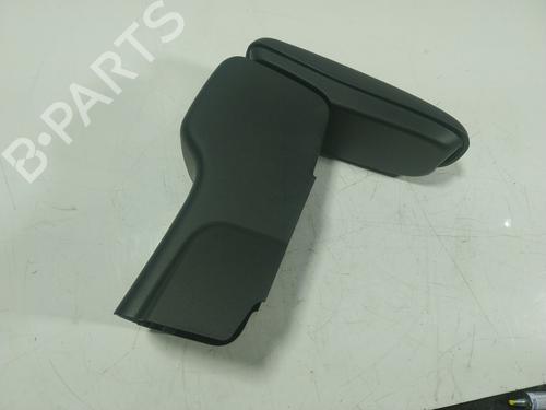 Used Armrest / Center console Armrest / Center console TOYOTA YARIS CROSS (MXP_) 1.5 Hybrid (MXPJ10) (116 hp) 24572961 24572961