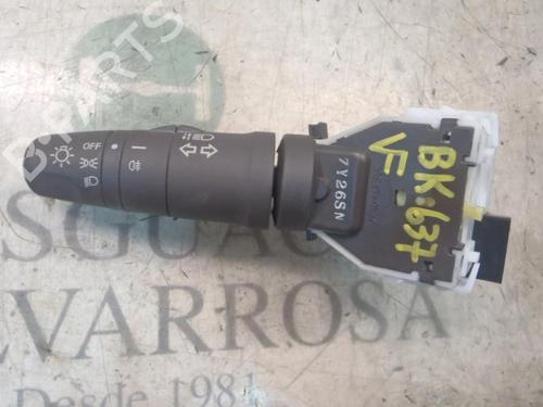 Used Headlight switch NISSAN MICRA III (K12) 1.4 16V (88 hp) 3795484