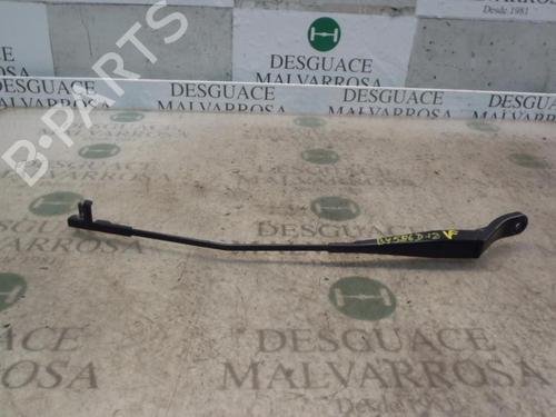 Used Front windshield wiper arm Front windshield wiper arm 3807263 3807263