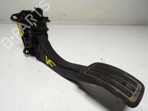 Used Pedal Pedal 12235940 12235940