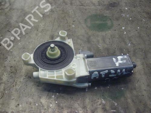 Rudehejsemotor forskærm højre PEUGEOT 307 (3A/C) 2.0 HDi 90 (90 hp) 3740506