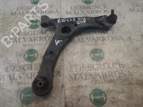 Used Right front suspension arm TOYOTA COROLLA (_E12_) 1.6 VVT-i (ZZE121_, ZZE121R) (110 hp) 3806140