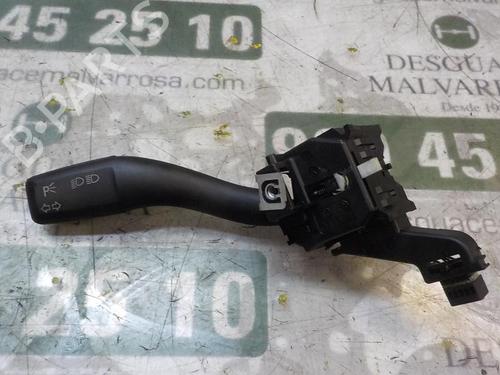 Used Steering column stalk AUDI A3 Sportback (8PA) 2.0 TDI (140 hp) 3858682