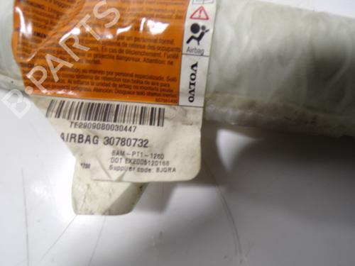 Left curtain airbag VOLVO C30 (533) D5 | BP16682829C11 
