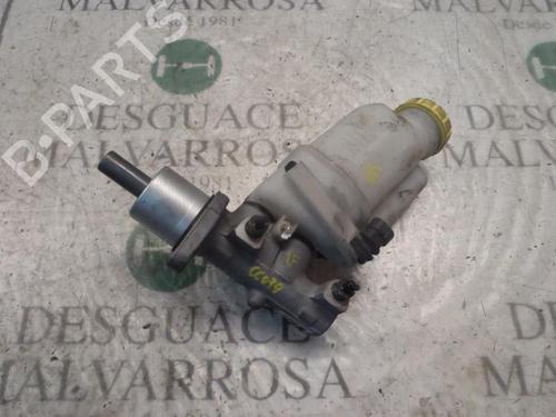 Used Brake master cylinder Brake master cylinder ALFA ROMEO 147 (937_) 1.9 JTD (937.AXD1A, 937.BXD1A, 937.AXV1A, 937.BXB1A,... (115 hp) 3810509 3810509