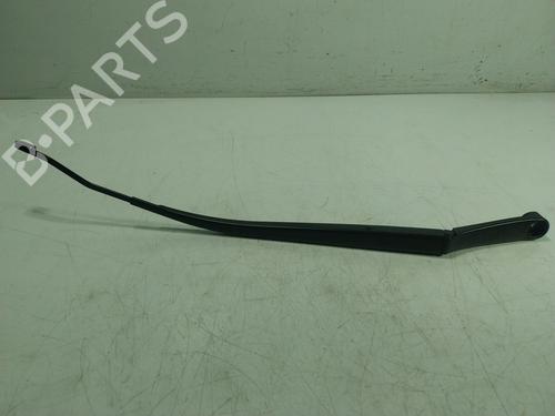 Used Front windshield wiper arm HYUNDAI ix35 (LM, EL, ELH) 1.7 CRDi (116 hp) 20129528
