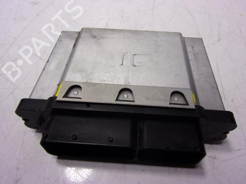 Used Engine control unit (ECU) Engine control unit (ECU) 15877576 15877576