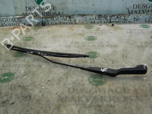 Used Front windshield wiper arm Front windshield wiper arm 3740866 3740866