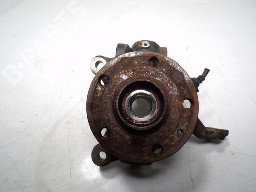 Used Left front steering knuckle Left front steering knuckle SEAT TOLEDO III (5P2) 2.0 TDI 16V (140 hp) 13410335 13410335