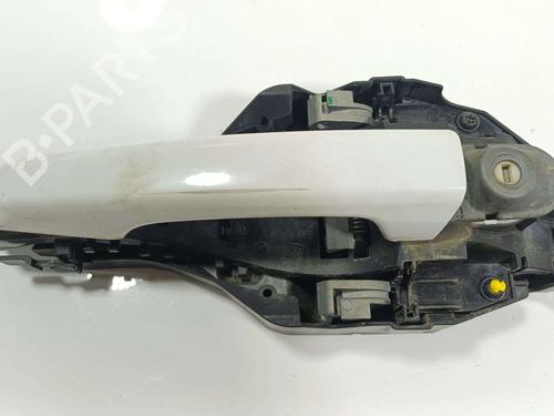 Used Front left exterior door handle Front left exterior door handle JAGUAR XE (X760) 2.0 D (180 hp) 39478216 39478216