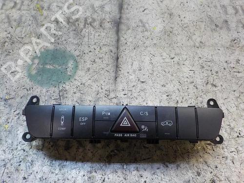 Advarselsbryter MERCEDES-BENZ R-CLASS (W251, V251) R 320 CDI 4-matic (251.022, 251.122) (224 hp) 3846256