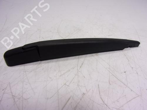 Used Rear windshield wiper arm NISSAN JUKE (F15) 1.5 dCi (110 hp) 15877558