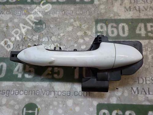 Used Rear left exterior door handle KIA CEE'D (JD) 1.4 CRDi 90 (90 hp) 3858400