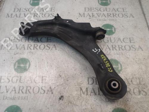 Used Left front suspension arm Left front suspension arm RENAULT MEGANE II (BM0/1_, CM0/1_) [2001-2012] 3810289 3810289