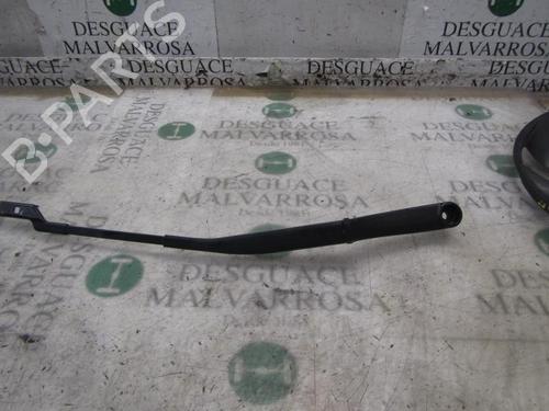 front-wipers-mechanism-kia-ceed-hatchback-ed-16-983211h000-2006-2007-2008-2009-2010-2011-2012-3825207 main image