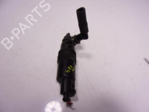 Sprinklervæskepumpe AUDI A8 D4 (4H2, 4H8, 4HC, 4HL) 4.2 TDI quattro (351 hp) 16060042