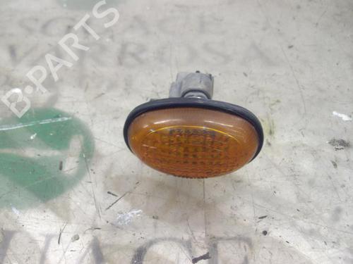 Used Left side indicator Left side indicator HYUNDAI H-1 Van (A1) [1997-2008] 11641498 11641498