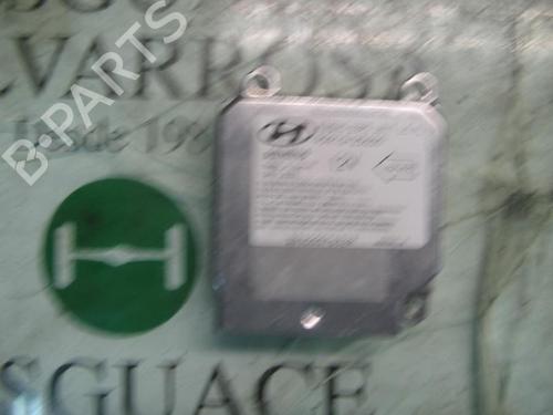 Airbag styreenhed HYUNDAI ACCENT II (LC) 1.5 CRDi (82 hp) 3772483