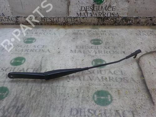 Used Front windshield wiper arm FORD FOCUS II (DA_, HCP, DP) 1.6 TDCi (109 hp) 3845259