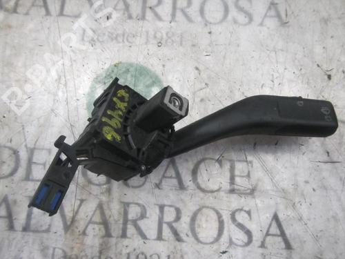 Used Steering column stalk Steering column stalk VW GOLF V (1K1) [2003-2010] 3847779 3847779