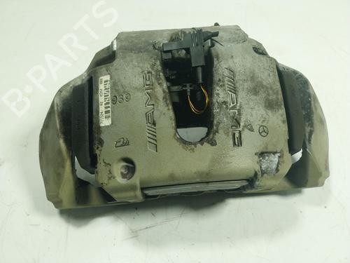Used Right front brake caliper Right front brake caliper 16835045 16835045