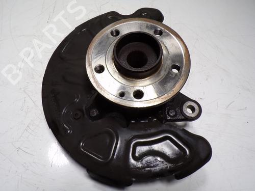 Used Left front steering knuckle MERCEDES-BENZ VITO Van (W447) 114 CDI (447.601, 447.603, 447.605) (136 hp) 12429734