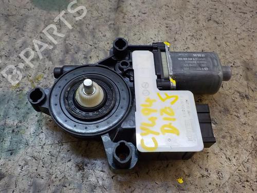 Used Left front window motor Left front window motor SEAT IBIZA V (KJ1, KJG) 1.0 TSI (95 hp) 3989849 3989849