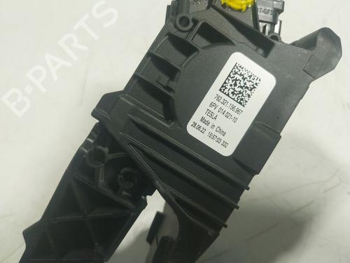 Pedal TESLA MODEL Y (5YJY) Long Range All-wheel Drive | BP16665719I4 