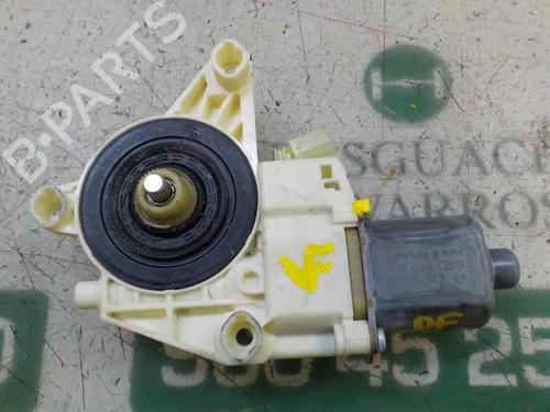Used Right front window motor MERCEDES-BENZ C-CLASS (W204) C 350 (204.056) (272 hp) 5794397