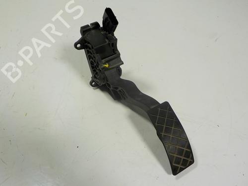 Used Pedal VW POLO V (6R1, 6C1) 1.4 TDI (90 hp) 16008504