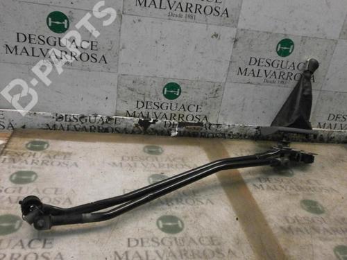 Used Manual gearbox selector Manual gearbox selector NISSAN ALMERA TINO (V10) 2.2 dCi (115 hp) 7409514 7409514