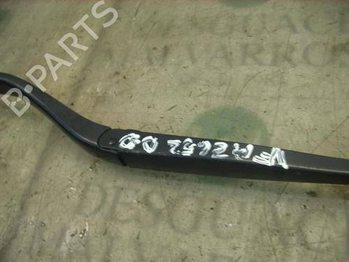 Front windshield wiper arm OPEL VECTRA C (Z02) 2.0 DTI 16V (F69) | BP3766530C143 