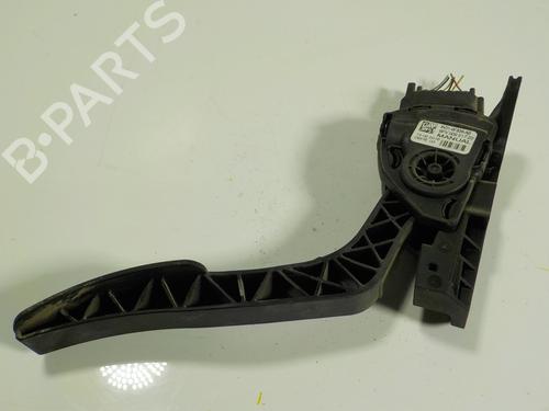 Pedal FORD TRANSIT COURIER B460 Box Body/MPV 1.5 TDCi 2120072 | 8V219F836AB