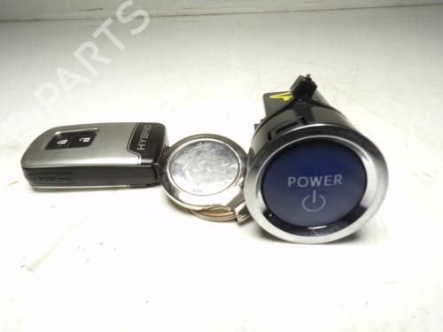 Used Ignition barrel Ignition barrel TOYOTA AURIS Estate (_E18_) 1.8 Hybrid (ZWE186_, ZWE186R, ZWE186H) (136 hp) 12213582 12213582