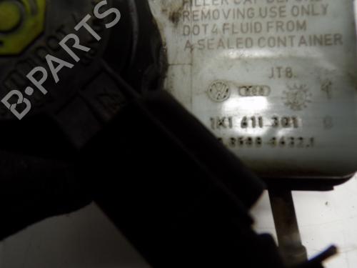 Brake master cylinder VW CADDY IV Box Body/MPV (SAA, SAH) 2.0 TDI | BP11023786M77 