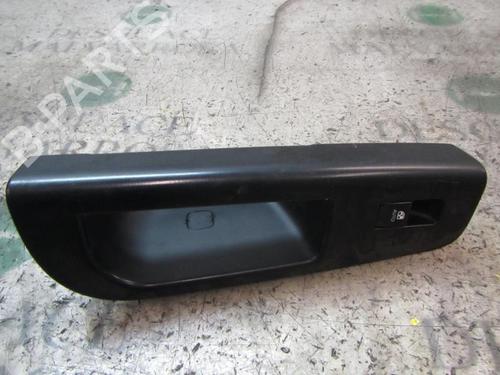 Used Right rear window switch KIA CEE'D Hatchback (ED) [2006-2012]  3836957
