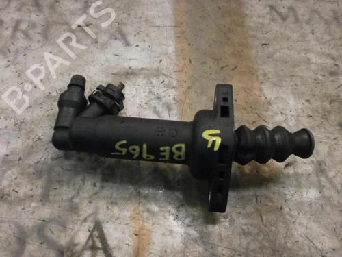Used Clutch slave cylinder SEAT IBIZA III (6L1) 1.9 TDI (100 hp) 14267447