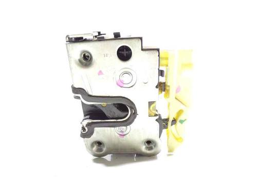 front-right-lock-dacia-duster-hs_-15-dci-805021840r-2010-2011-2012-2013-2014-2015-2016-2017-2018-6836018 main image