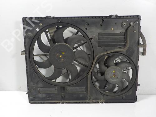 Used Radiator fan PORSCHE CAYENNE (9PA) 3.2 (250 hp) 12846067