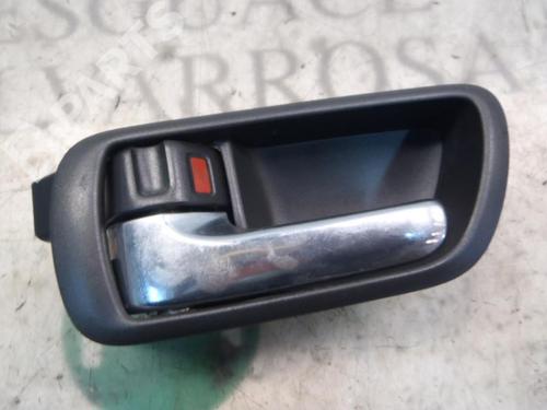 Used Rear left interior door handle Rear left interior door handle TOYOTA COROLLA Verso (ZER_, ZZE12_, R1_) 2.2 D-4D (AUR10_, AUR10R) (136 hp) 3797900 3797900